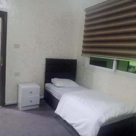 Jarajreh Apartments/ Hotel Karak Eksteriør bilde