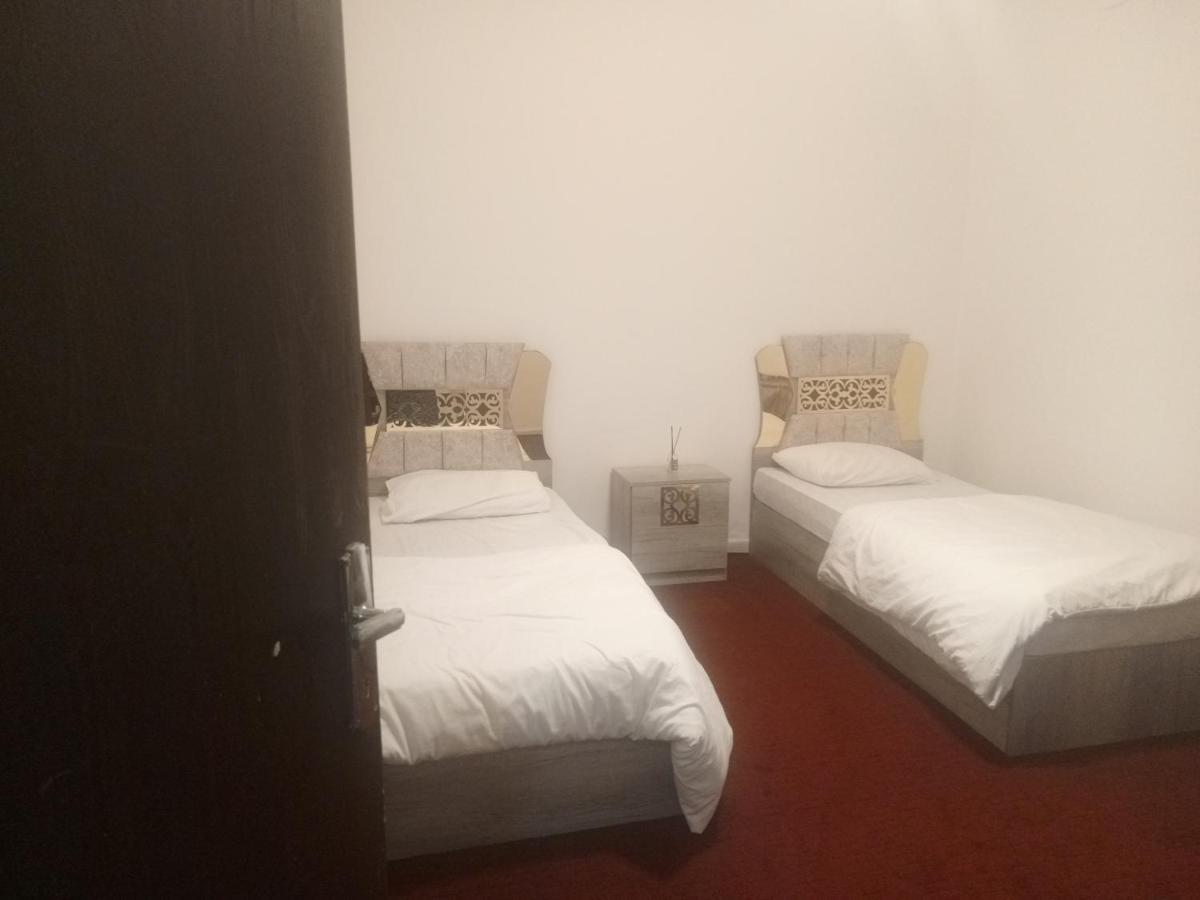 Jarajreh Apartments/ Hotel Karak Eksteriør bilde